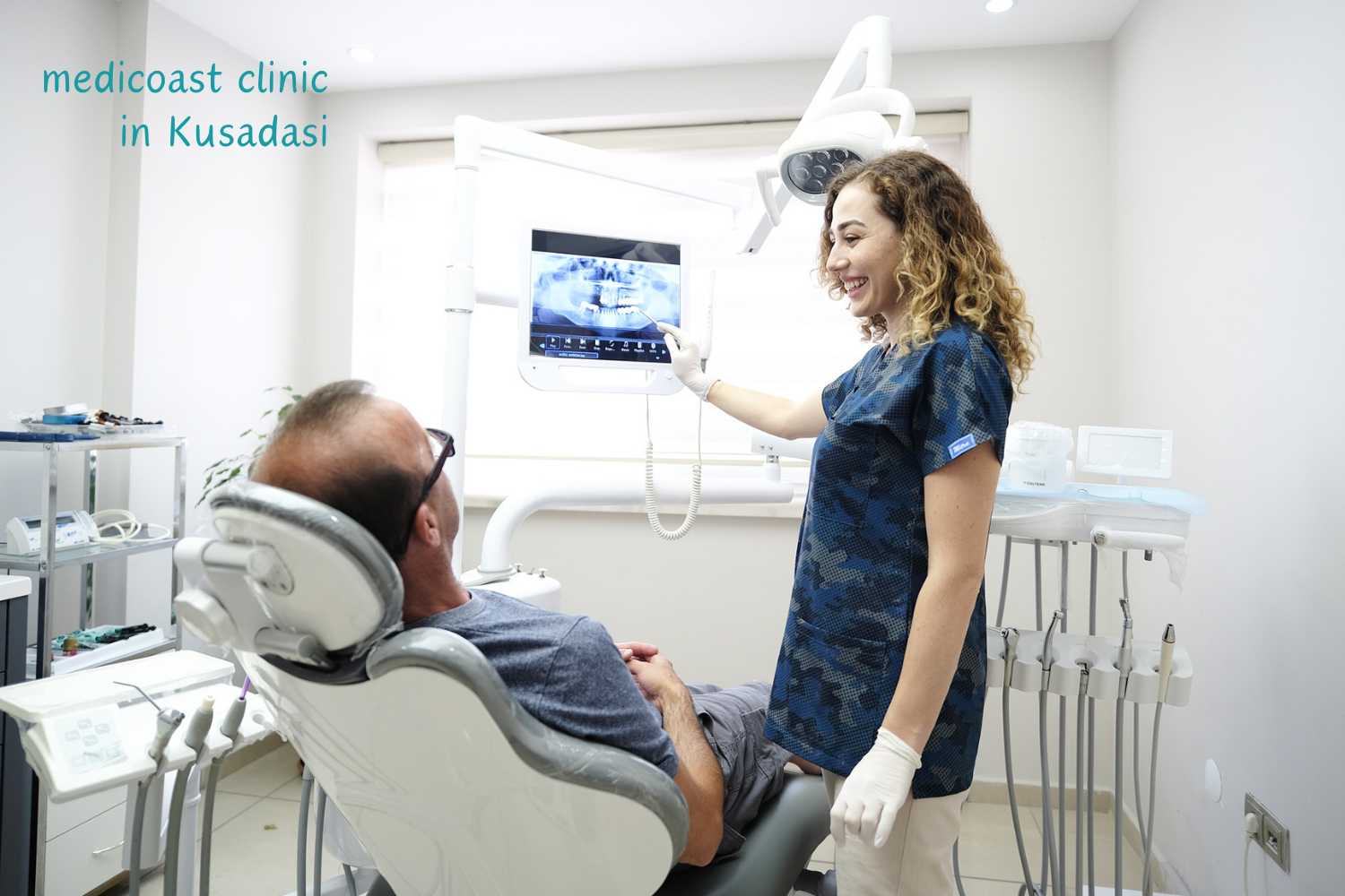 Turkey's premier dental clinics attract a growing number of international visitors, including celebrities, seeking affordable, top-notch dental care. Medicoast Clinics in Kusadasi stand out for their English-speaking staff, cutting-edge technology, skilled professionals, and commitment to excellence, ensuring a hassle-free VIP experience. Highly recommended for their transparent approach and competitive prices, they provide comprehensive guidance and exceptional service from start to finish, making them the go-to choice for the best dental treatment in Turkey.