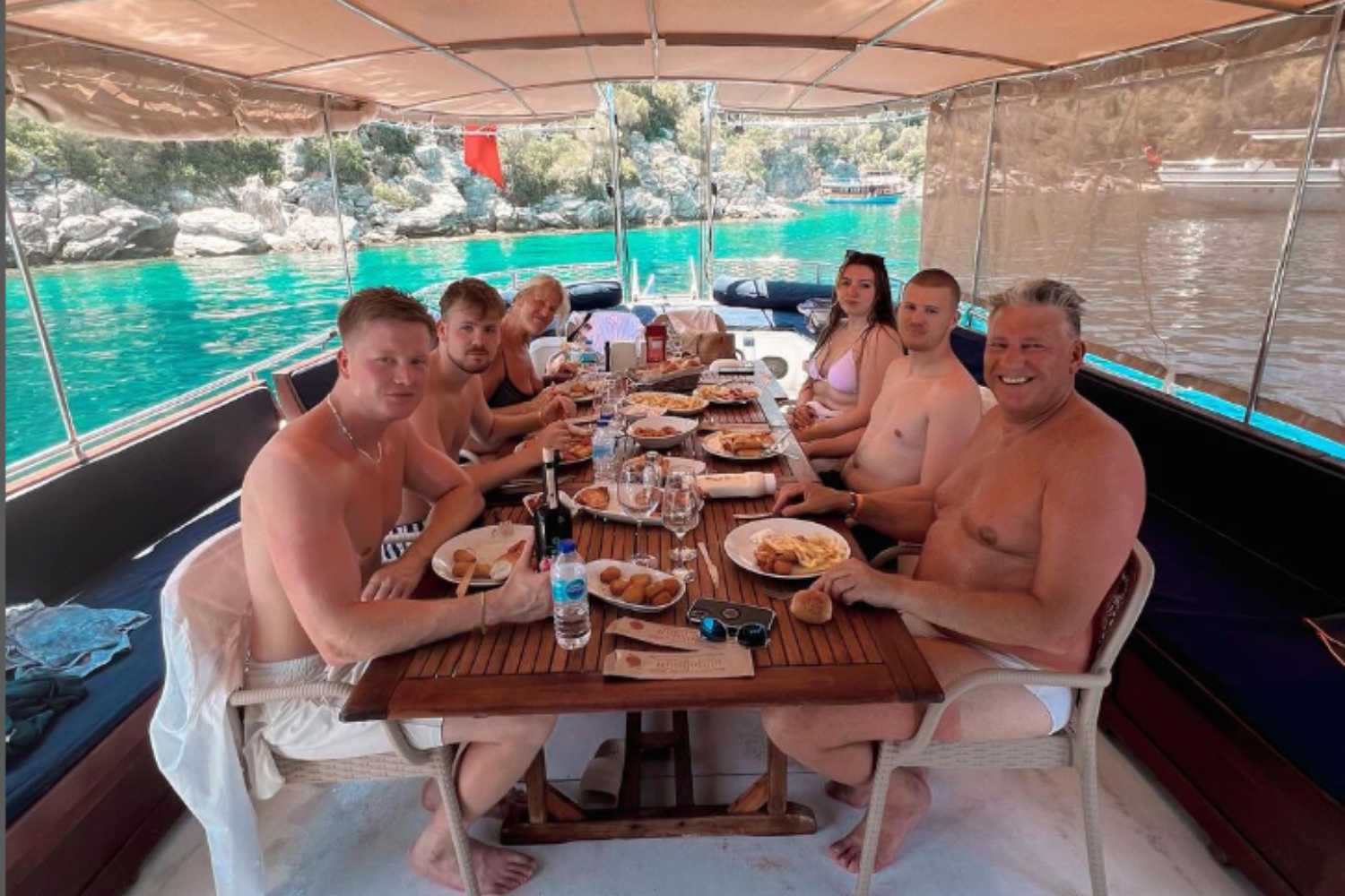 Private Boat Hire in marmaris for small groups , all occasions. Return Transfer and Lunch included.